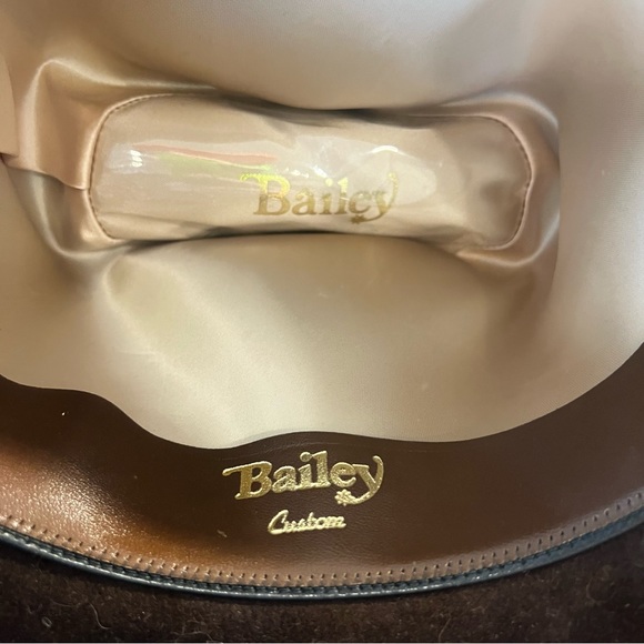 Bailey cowboy hat custom - Picture 5 of 6